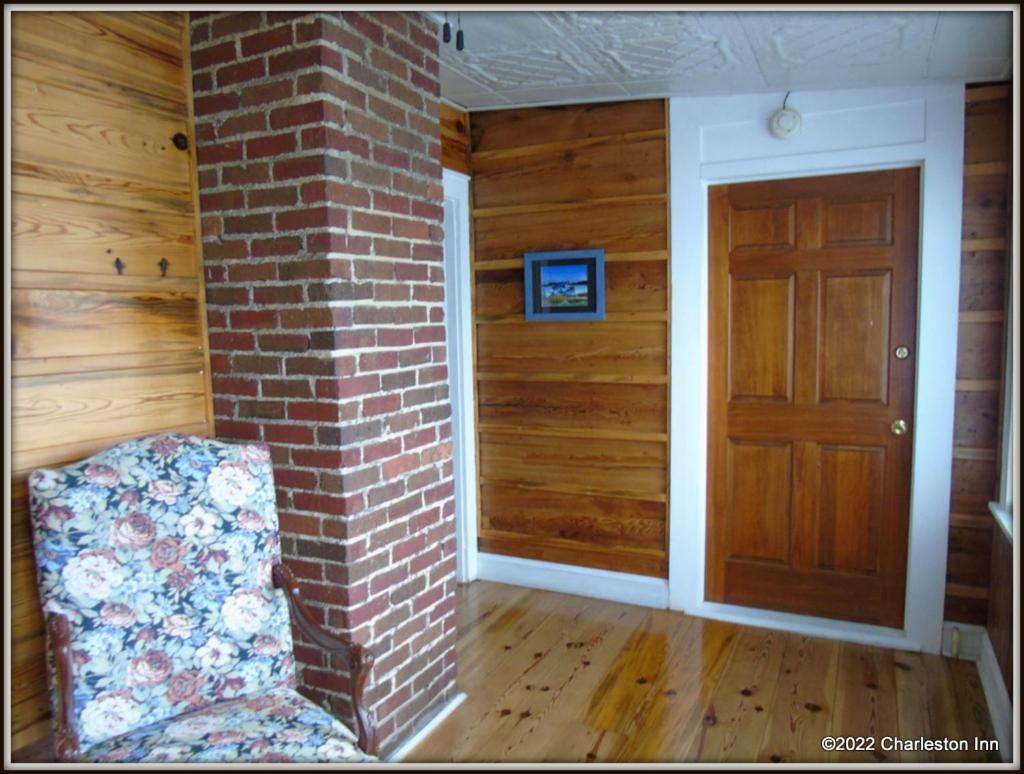 The Charleston Nc Bed & Breakfast Hendersonville