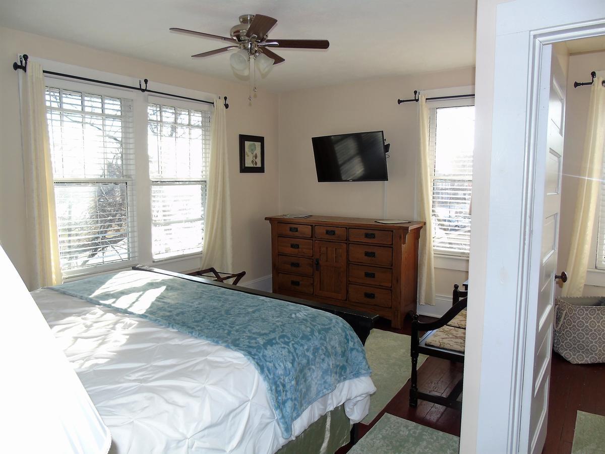 The Charleston Nc 3* Hendersonville